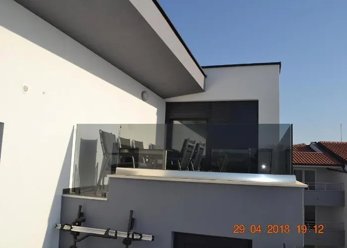 My Paradies - Penthouse*** * 奈维斯