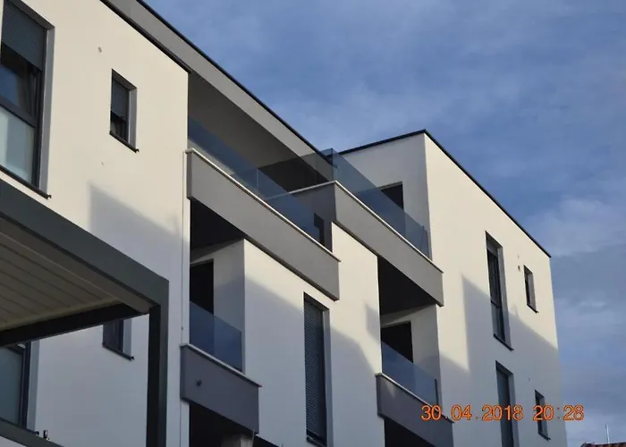 My Paradies - Penthouse*** * 奈维斯